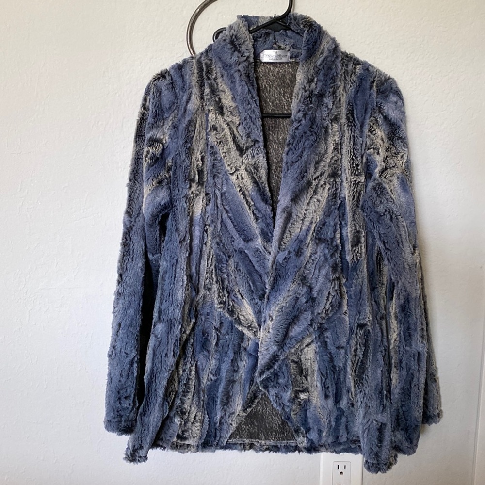 Vine Street 2 tone faux fur jacket size medium